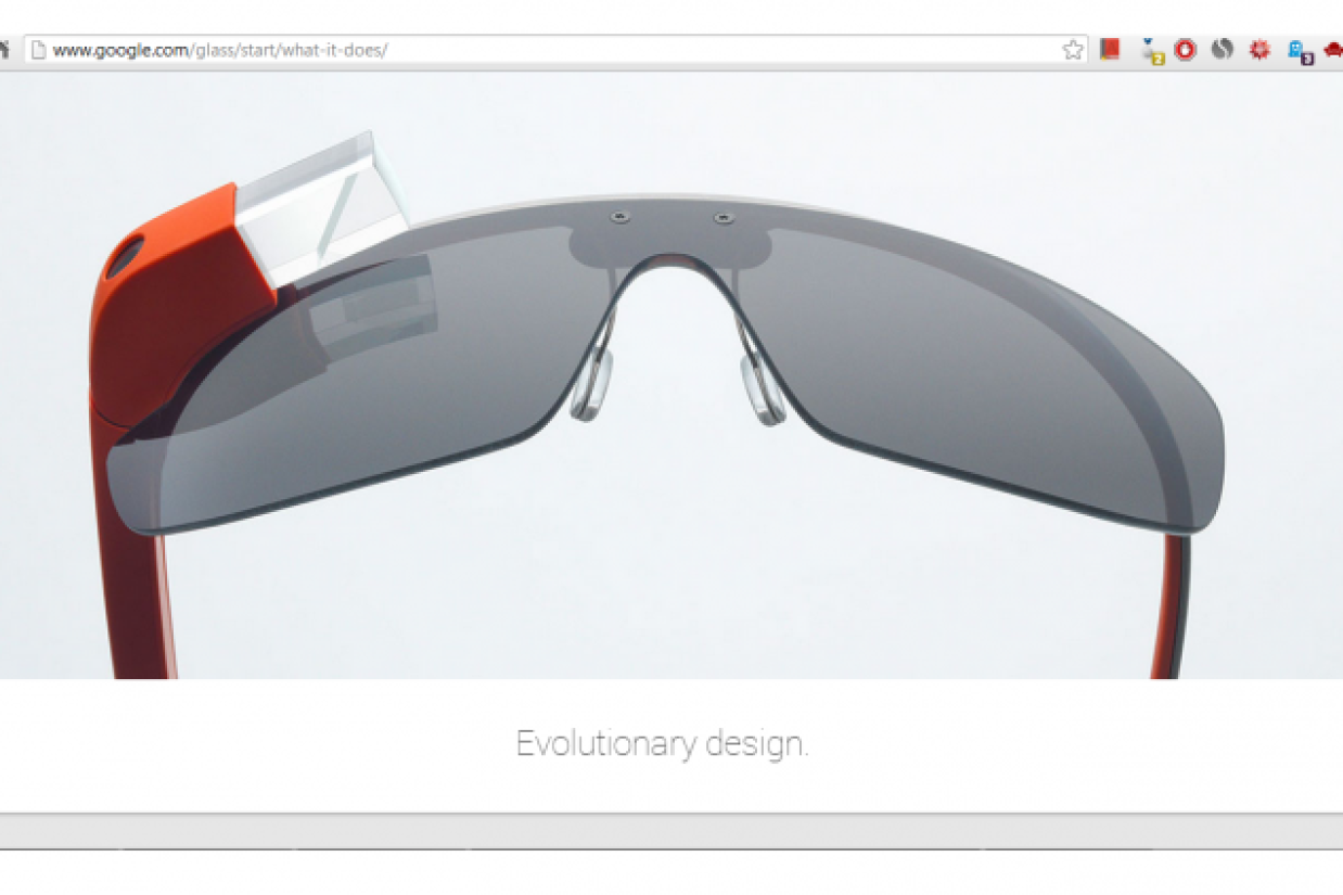 تصویر عینک گوگل (گوگل گلاس) از وب‌سایت، http://www.google.com/glass/start/