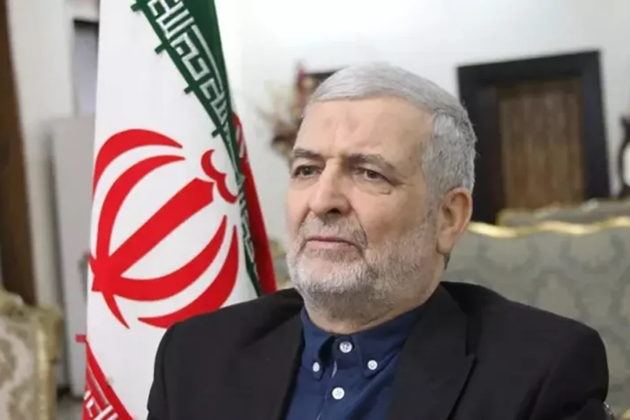 حسن کاظمی قمی، سفیر جمهوری اسلامی در کابل گفت که خبر تیرباران مهاجران افغان توسط مرزبانان ایرانی «دروغ» است.