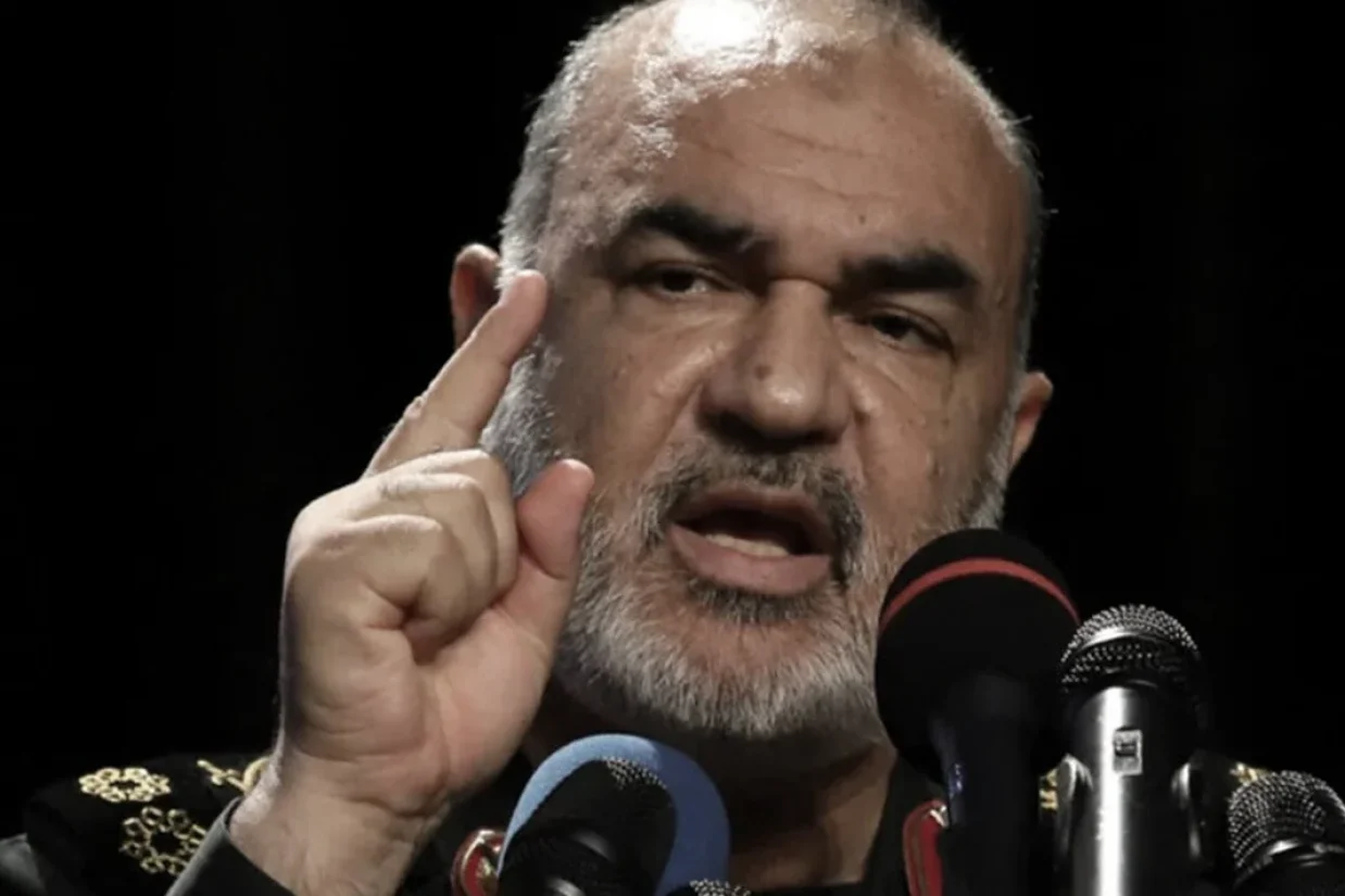 حسین سلامی، با بیان اینکه که جمهوری اسلامی آغازگر هیچ جنگی نخواهد بود، اعلام کرد که سپاه پاسداران برای مقابله با هرگونه تهدید خارجی، در آمادگی کامل به‌سر می‌برد.