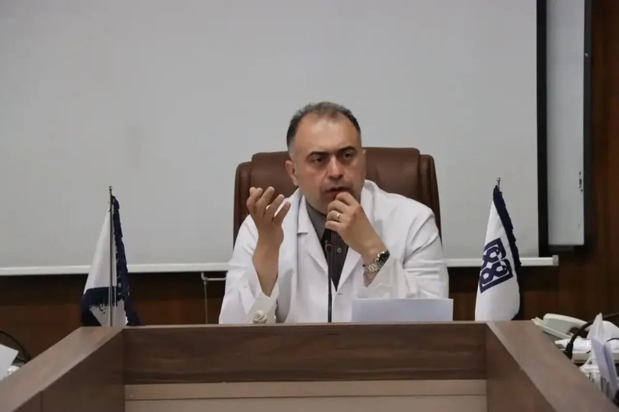 محمدرضا صالحی، رئیس مرکز تحقیقات مقاومت میکروبی دانشگاه علوم پزشکی تهران
- Ilna.ir