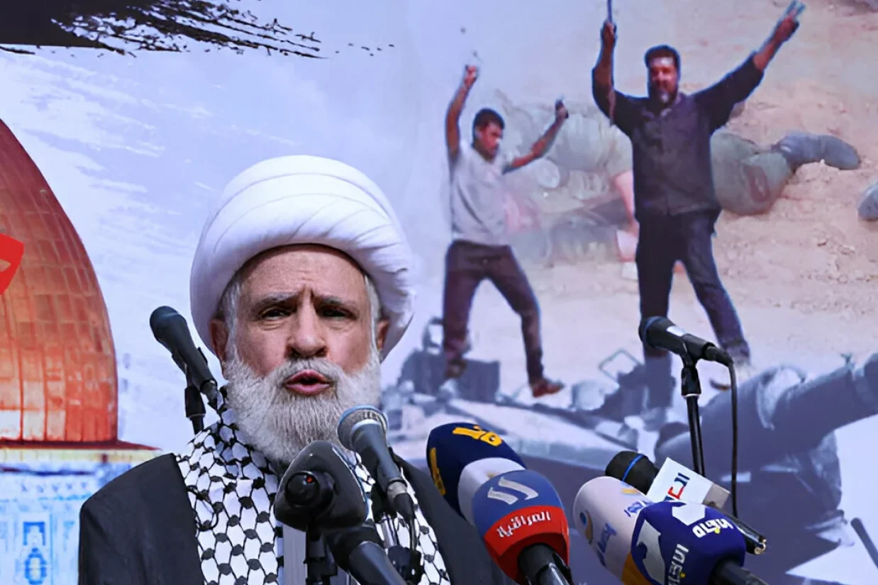 شیخ نعیم قاسم، رهبر حزب‌الله لبنان، اعلام کرد که این گروه هیچ دلیلی برای تمدید زمان خروج نیروهای اسرائیلی از جنوب لبنان را نمی‌پذیرد.