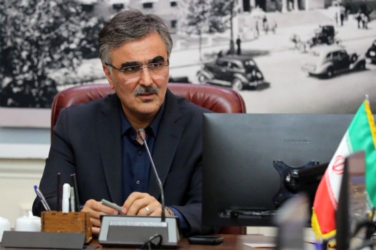 رئیس کل بانک مرکزی خواهان تجارت بیشتر با کشورهای شرقی از جمله چین و هند شد.