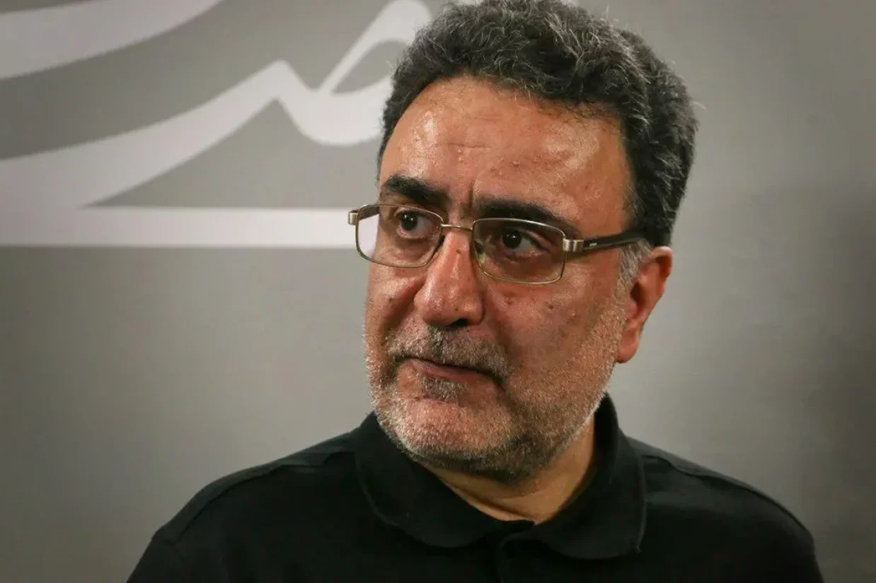 مصطفی تاج‌زاده در پیامی از زندان اوین خواستار تشکیل مجلس موسسان برای اصلاح یا تغییر قانون اساسی توسط حکومت جمهوری اسلامی شده است.