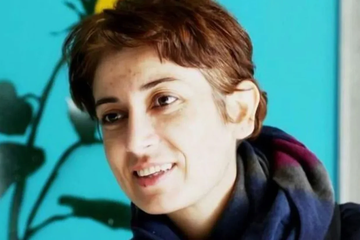 کارشناسان سازمان ملل با صدور بیانیه‌ای در روز سه‌شنبه، ۲۵ دی از جمهوری اسلامی خواسته‌اند که حکم اعدام پخشان عزیزی را متوقف کند.
