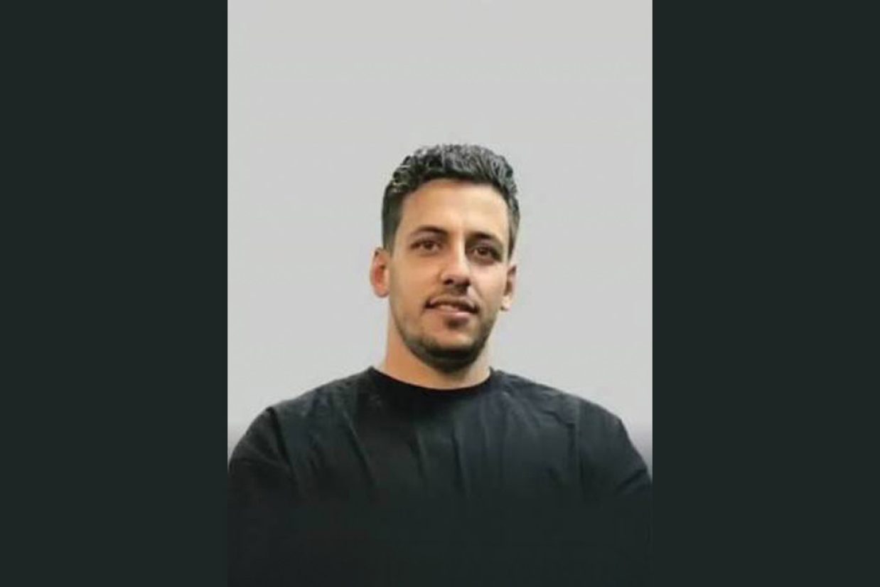 رضا زنگنه - social media