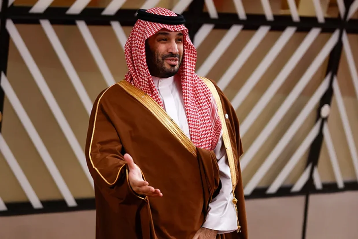 بن سلمان ولیعهد عربستان از جامعه جهانی خواسته است که به آتش‌بس فوری جنگ در غزه و لبنان و توقف حملات اسرائیل کمک کنند.