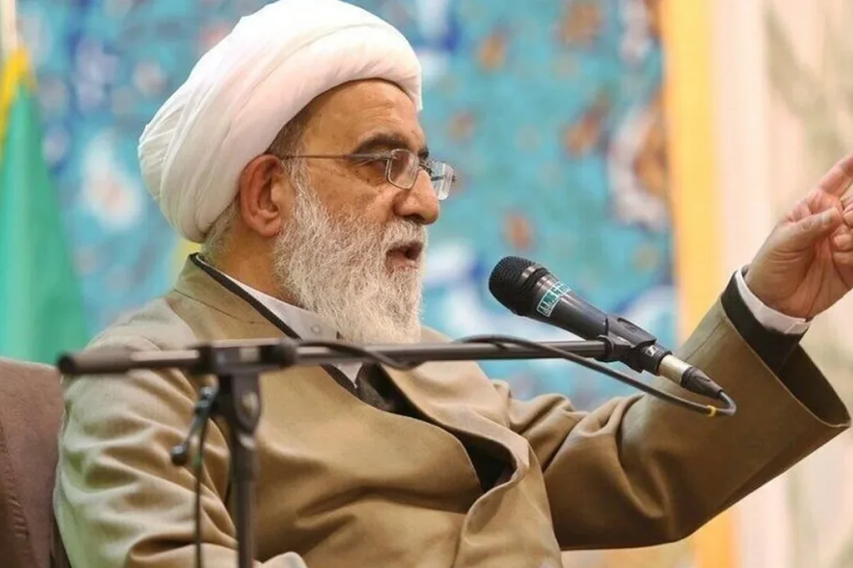 مهدی شب‌زنده‌دار، عضو شورای نگهبان گفته است که امکان دارد جمهوری اسلامی نیز در اثر «بی‌توجهی مسئولان و گروهی از مردم» به وضعیت سوریه گرفتار شود.