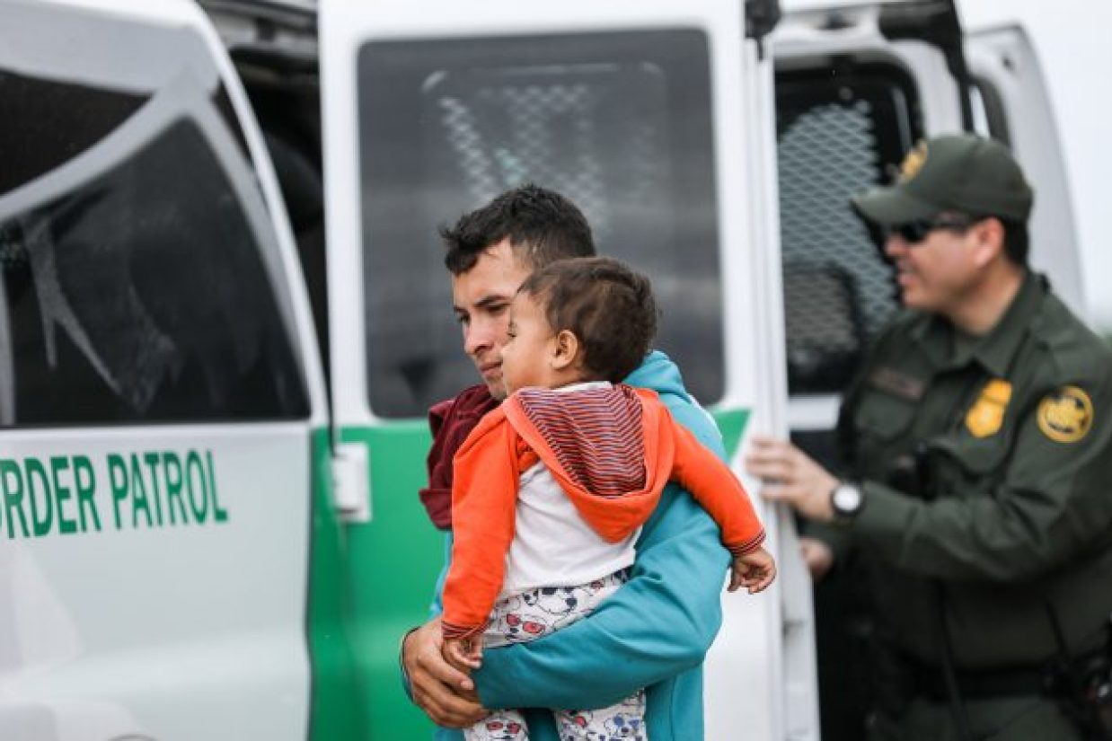 (Charlotte Cuthbertson/The Epoch Times)