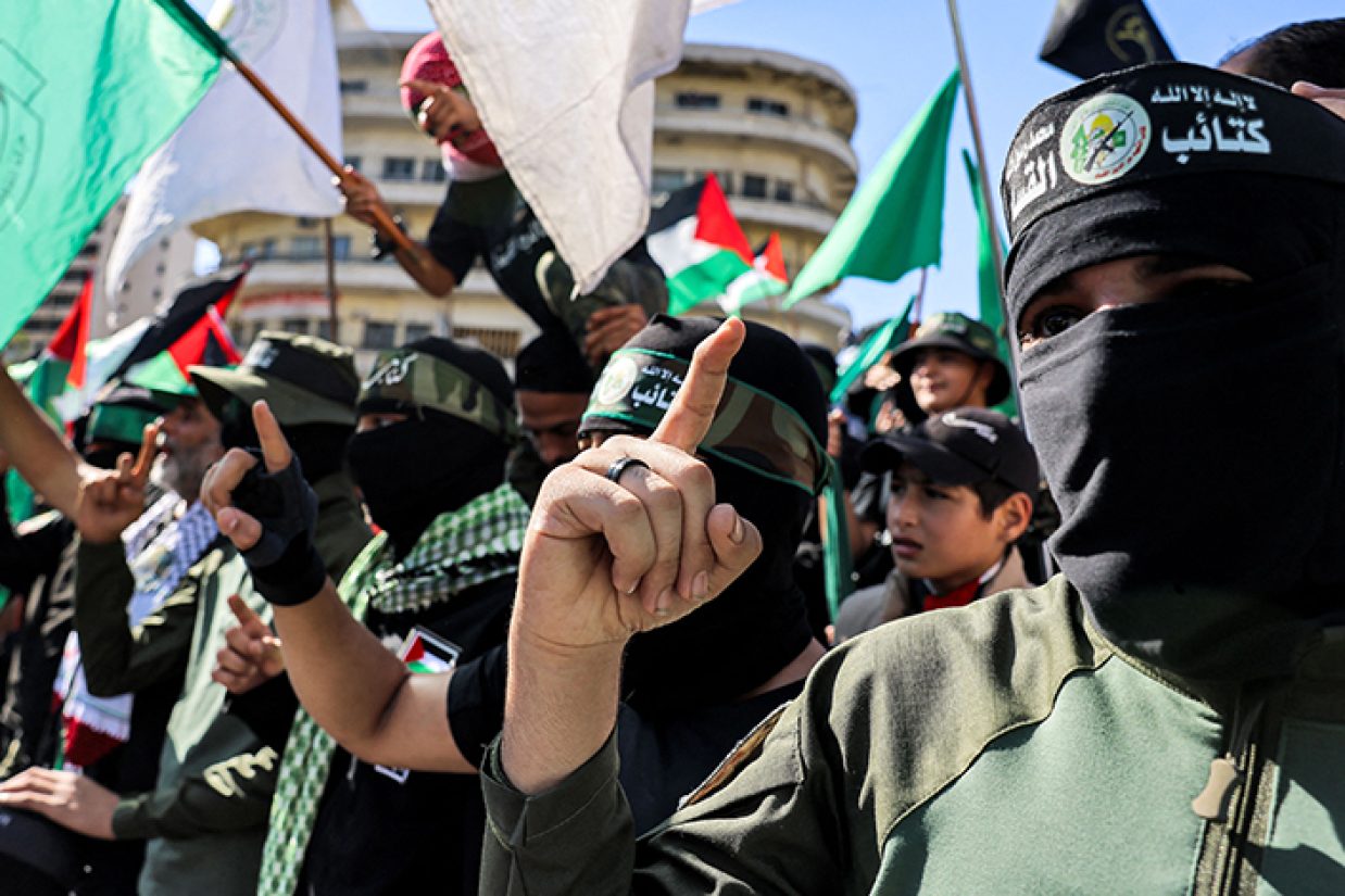گزارش منابع آگاه از مذاکرات گروه حماس با رقیب فلسطینی آن سازمان فتح برای «جاه‌طلبی» پس از پایان جنگ با اسرائیل خبر می‌دهد.