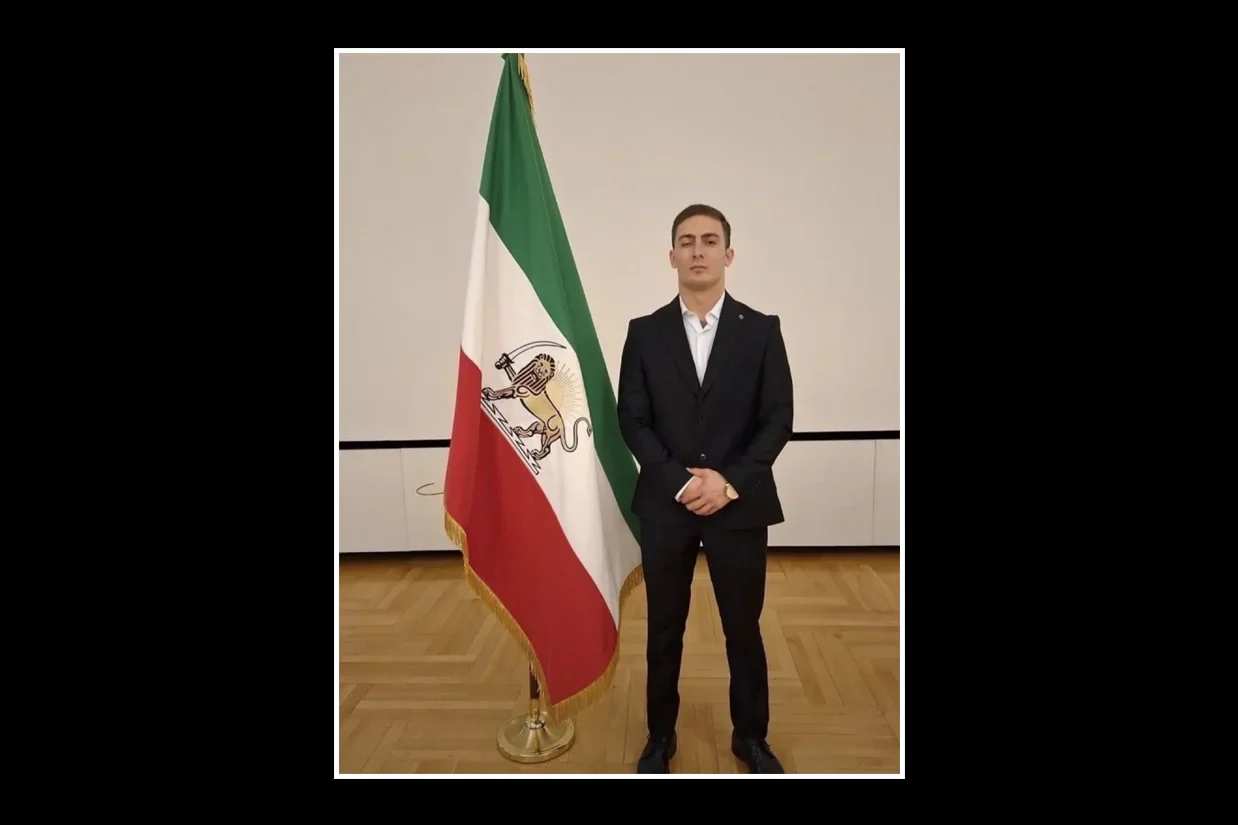 منابع حقوق بشری گزارش دادند که علی زارعی دوزدره‌سی، زندانی سیاسی ۲۷ ساله پس از بازگشت از آلمان به ایران بازداشت و در ادامه توسط شعبه ۲۳ دادگاه انقلاب تهران به اتهام «افساد فی‌الارض» به اعدام محکوم شده است.