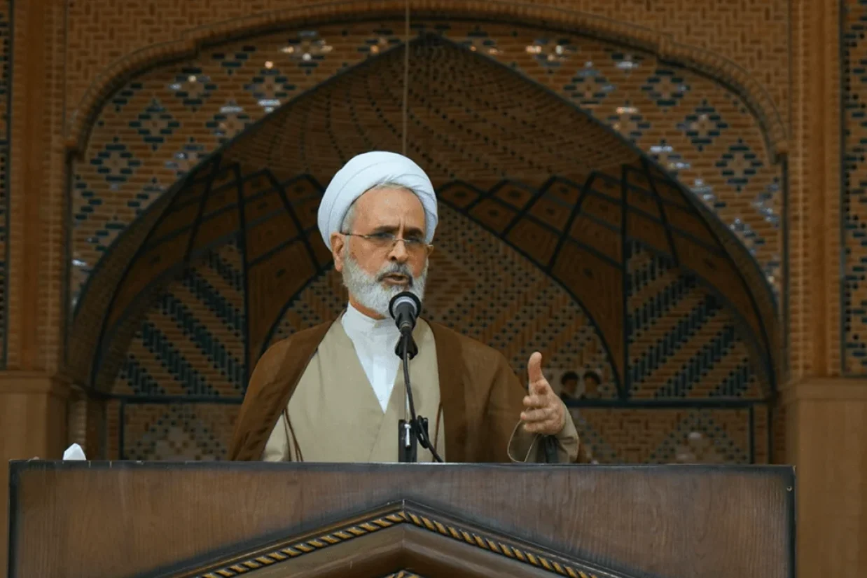 محسن دهنوی، سخنگوی مجمع تشخیص مصلحت نظام جمهوری اسلامی گفت این مجمع علیرضا اعرافی را به عنوان عضو شورای موقت رهبری جمهوری اسلامی انتخاب کرده است.