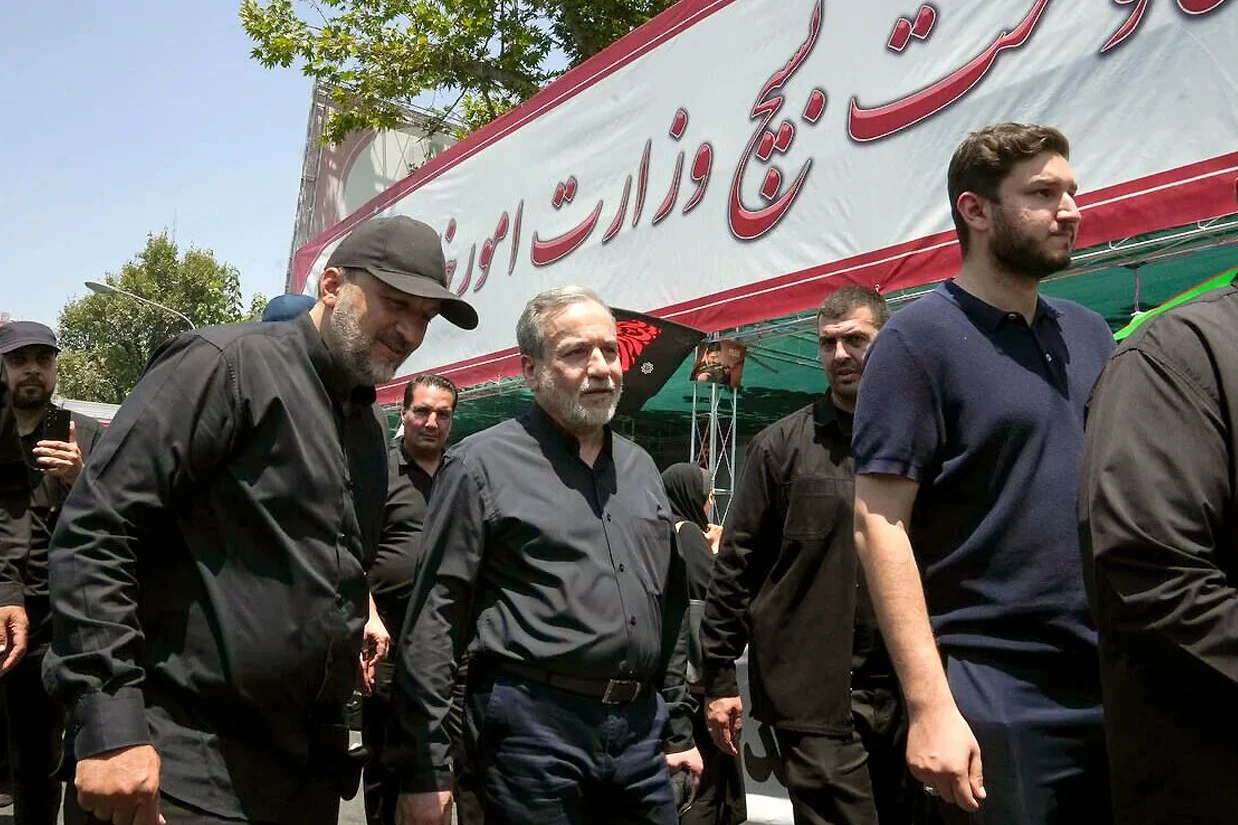 عباس عراقچی گفته است که تهران تاکنون به تعهدات خود در چارچوب آتش‌بس با ایالات متحده پایبند بوده و در مقابل، واشنگتن را به نقض یادداشت تفاهم امضا‌شده، متهم کرد.
