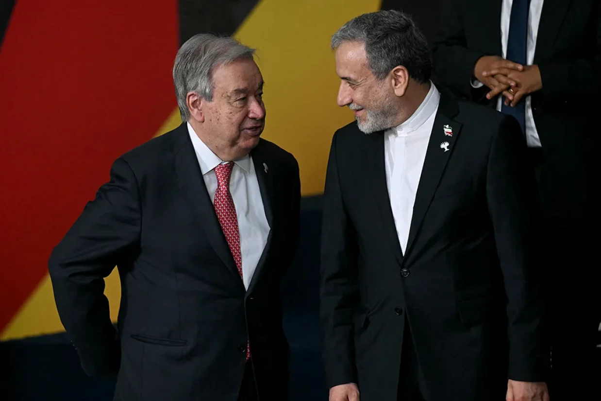 دیدبان سازمان ملل از آنتونیو گوترش، دبیرکل سازمان ملل متحد، خواست فورا دعوت از وزیر امور خارجه جمهوری اسلامی برای سخنرانی در شورای حقوق بشر سازمان ملل را لغو کند.