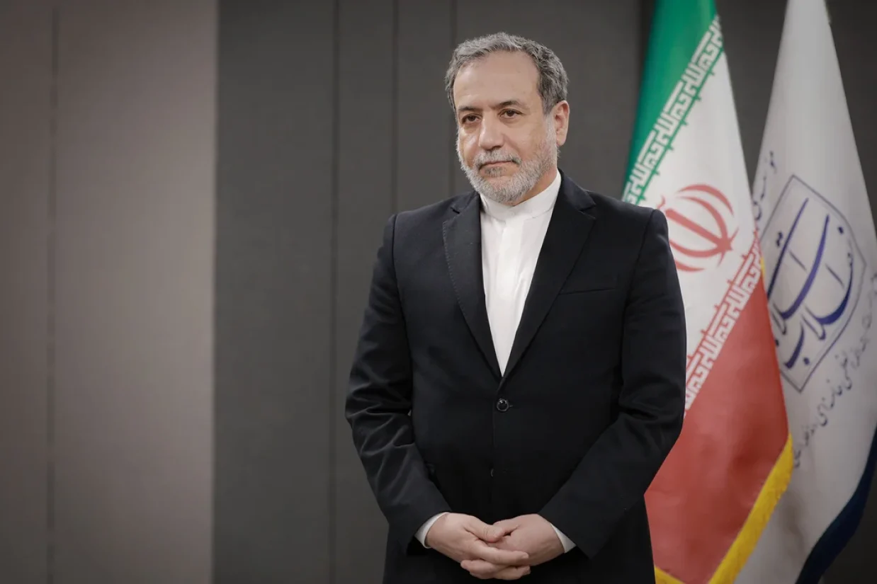 عباس عراقچی، وزیر امور خارجه جمهوری اسلامی نسبت به صحبت‌های روز گذشته دونالد ترامپ، رئیس جمهور ایالات متحده در مورد علی خامنه‌ای واکنش نشان داد.