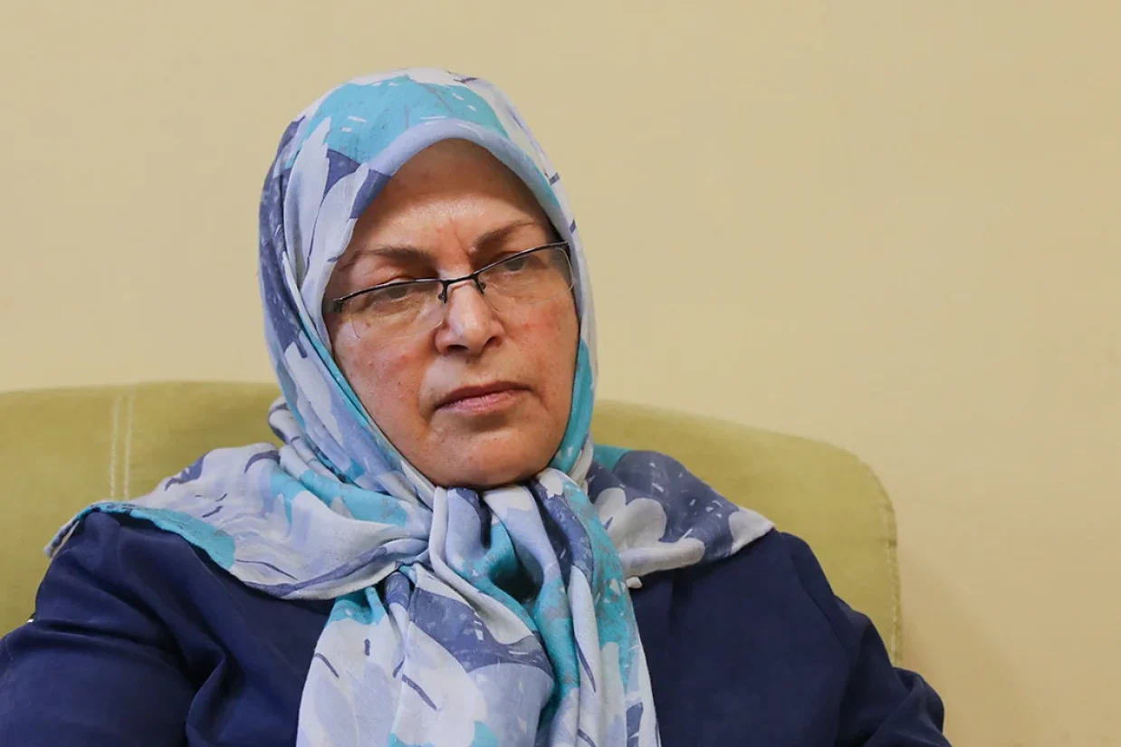 بازداشت آذر منصوری، رئیس جبهه اصلاحات ایران، به‌همراه چند عضو ارشد این تشکل با حکم قضایی و همزمان با پرونده موسوم به حوادث تروریستی دی‌ماه