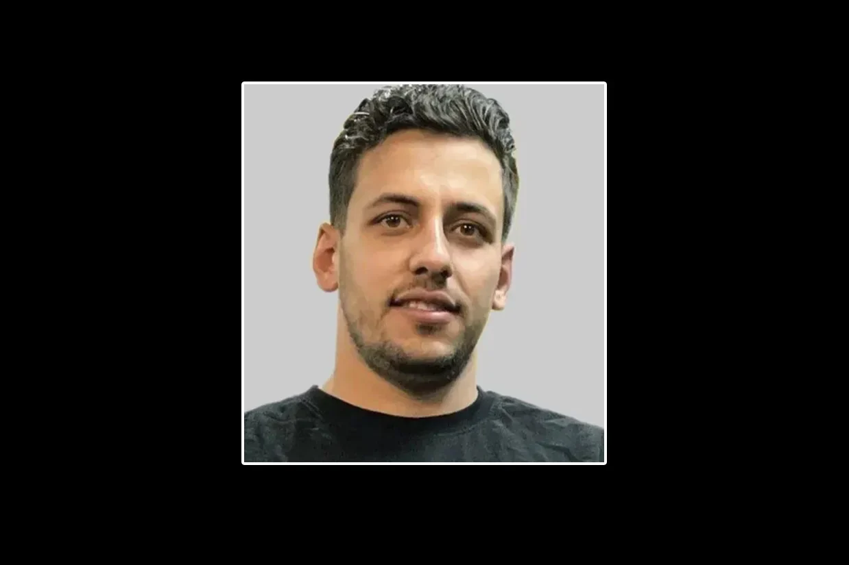 منابع حقوق بشری از انتقال رضا زنگنه، زندانی محکوم به اعدام در پرونده همکاری با سازمان اطلاعاتی اسرائیل (موساد)، به سلول انفرادی زندان قزلحصار کرج خبر دادند.