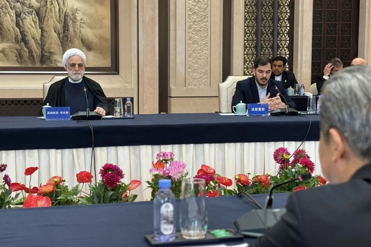 غلامحسین محسنی اژه‌ای رئیس قوه قضائیه جمهوری اسلامی به کشورهای عضو شانگهای پیشنهاد داده است که پلتفرم مخصوصی برای اشتراک‌گذاری اطلاعات قضایی بین کشورهای عضو برای «تسریع در تعقیب مجرمان» ایجاد کنند.