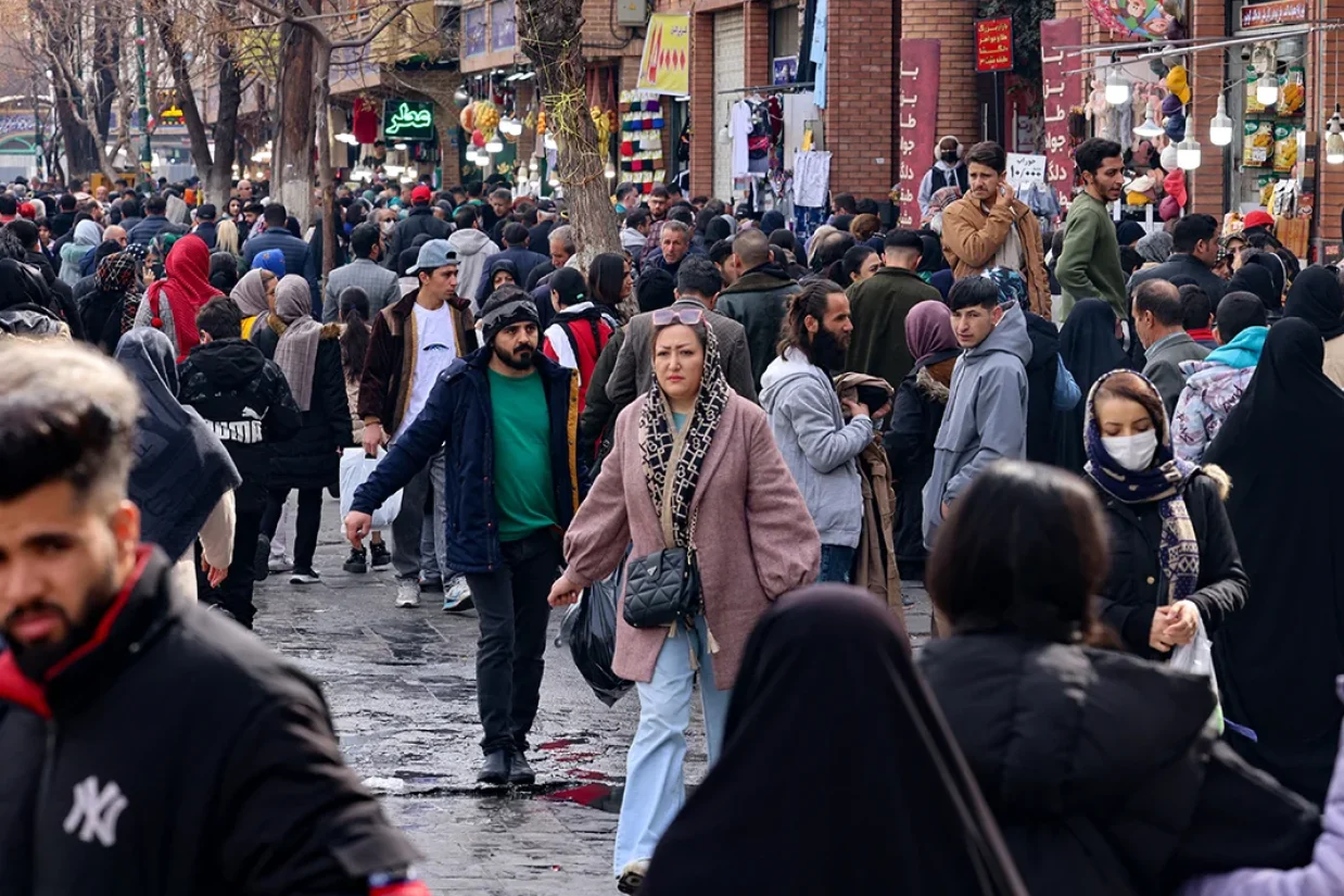 امروز، سه‌شنبه ۲۳ بهمن ۱۴۰۳، تجمعات اعتراضی در شهرهای مختلف کشور از جمله بوشهر، قزوین و رشت در اعتراض‌ به شرایط معیشتی، شغلی و اقتصادی برگزار شد.