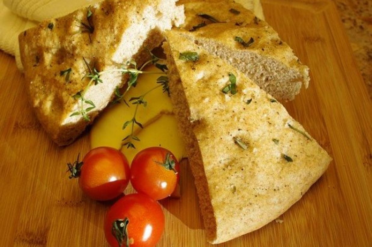 food-4913279_640-590x472