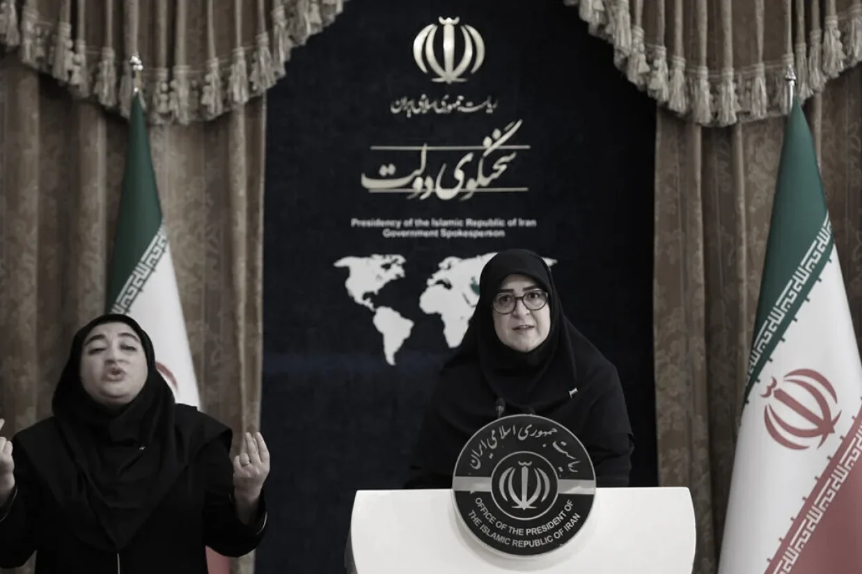 فاطمه مهاجرانی، سخنگوی دولت پزشکیان گفت که دولت اعتراضات را به رسمیت می‌شناسد و طبق دستور پزشکیان به وزارت کشور، قرار است گفتگوهایی با بزرگان صنف کسبه و بازاریان ترتیب دهد.