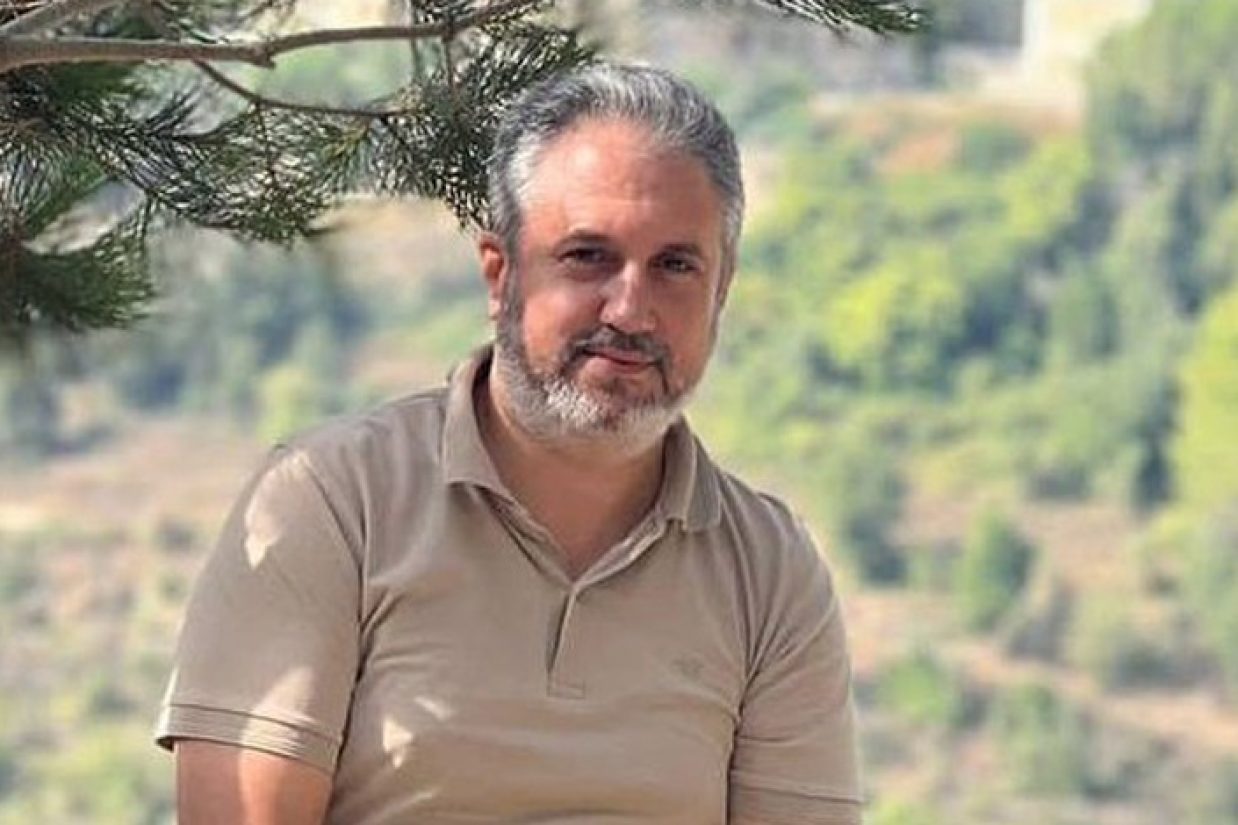 وزارت خارجه اسرائیل ساعاتی پیش اعلام کرد که ارتش این کشور هادی علی مصطفی از فرماندهان «مهم» حماس را در خاک لبنان هدف قرار داده است.