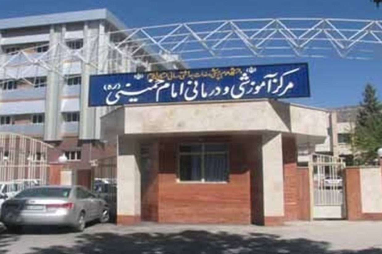 روزنامه هم‌میهن در گزارشی به نقل از شاهدان عینی نوشت که ماموران امنیتی در جریان حمله به بیمارستان ایلام شماری از مجروحین ملکشاهی را ربوده و همچنین مانع اهدای خون به افراد دیگر شدند.