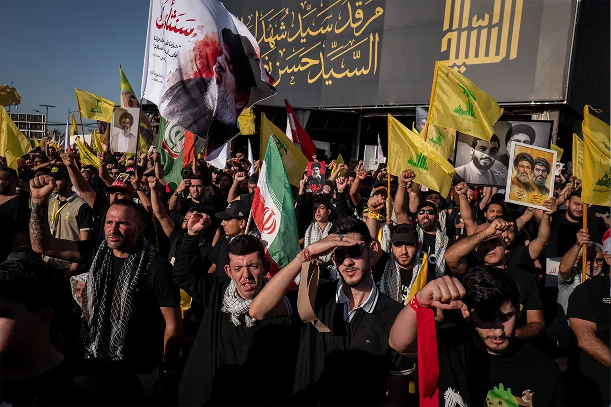 رویترز به نقل از دو منبع آگاه گزارش داد حزب‌الله در لبنان ماه گذشته ۲۰۰ میلیون دلار از جمهوری اسلامی دریافت کرد.