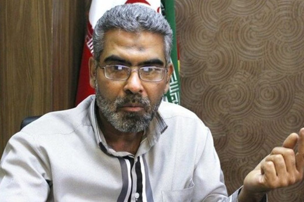 حسین صمصامی، گفته است که «تورم در سال آینده بالاتر از ۴۰ درصد خواهد شد. از قاجار بگیر تا انقلاب، ارز ما اینقدر تضعیف نشد که در دوران این ۳۰ سال این اتفاق افتاد.»