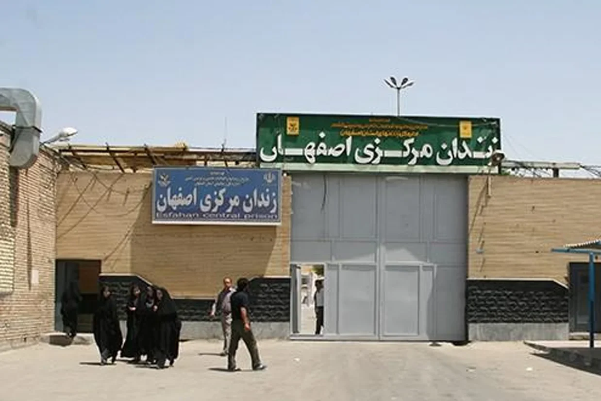 قوه قضائیه جمهوری اسلامی اعلام کرد حکم اعدام محمد امینی دهاقانی، از بازداشت‌شدگان اعتراضات دی‌ماه ۱۴۰۴، در اصفهان اجرا شده است.