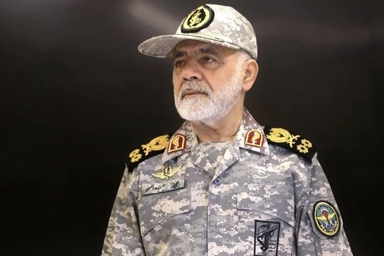 علی عبداللهی رئیس ستاد کل نیروهای مسلح جمهوری اسلامی در پیامی خطاب به کشورهای حاشیه جنوبی خلیج فارس درباره هرگونه همکاری یا تسهیل فعالیت‌های نظامی آمریکا علیه حکومت ایران هشدار داد.