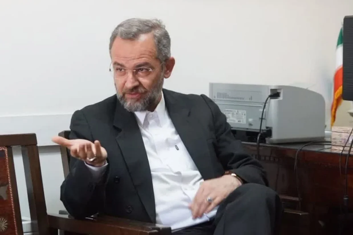 حسن نتاج، عضو مجلس شورای اسلامی گفت پیشنهاد نمایندگان مجلس به نظام جمهوری اسلامی برای دستیابی به بمب اتم پابرجاست و جمهوری اسلامی برای اقدامات نظامی خود می‌تواند از بمب اتمی ضعیف شده استفاده کند.