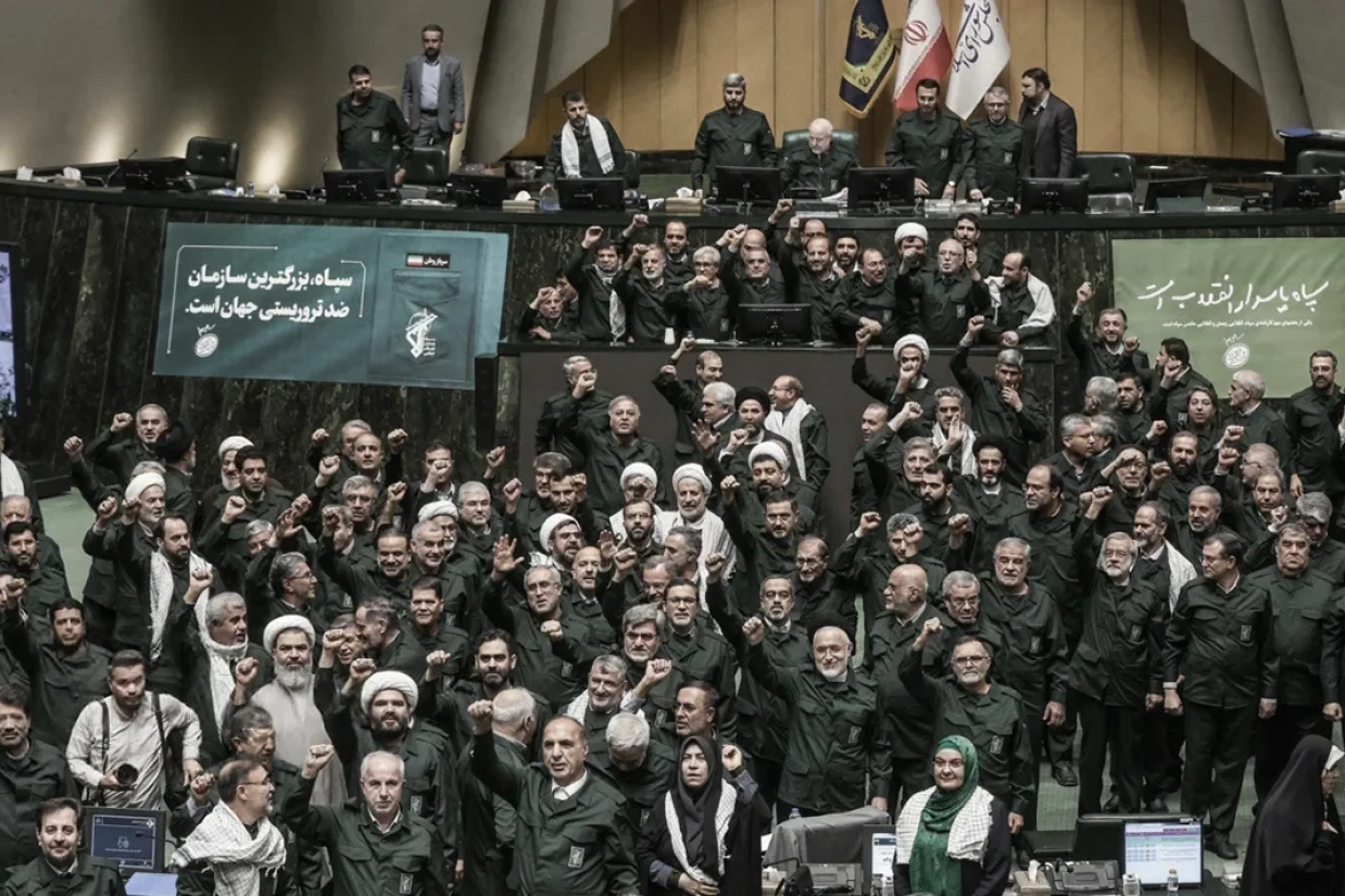 مجلس شورای اسلامی در واکنش به تصمیم اتحادیه اروپا برای قرار دادن سپاه پاسداران انقلاب اسلامی در فهرست سازمان‌های تروریستی، ارتش‌های اروپایی را «گروه تروریستی» اعلام کرد.