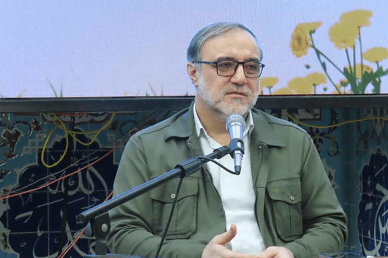رسانه‌های داخلی ایران از کشته شدن محمداکبرزاده، «معاون سیاسی دفتر نمایندگی ولی فقیه در نیروی دریایی سپاه» در «سانحه رانندگی» خبر دادند.