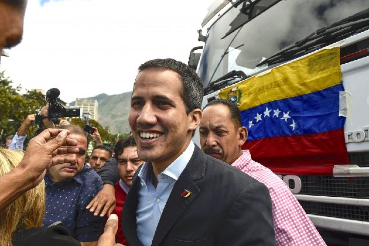 خوان گوایدو، رئیس جمهور موقت ونزوئلا – ۲۰ فوریه ۲۰۱۹  (Federico Parra/AFP/Getty Images)