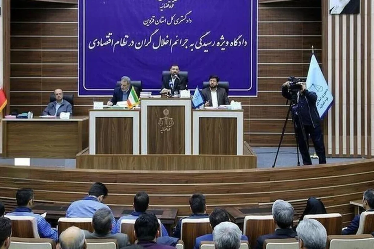 حکم اعدام محمد غفاری متهم ردیف اول پرونده موسوم به «رضایت خودرو طراوت نوین» صبح یک‌شنبه ۱۶ آذر، پس از تأیید دیوان عالی کشور به اجرا درآمد.