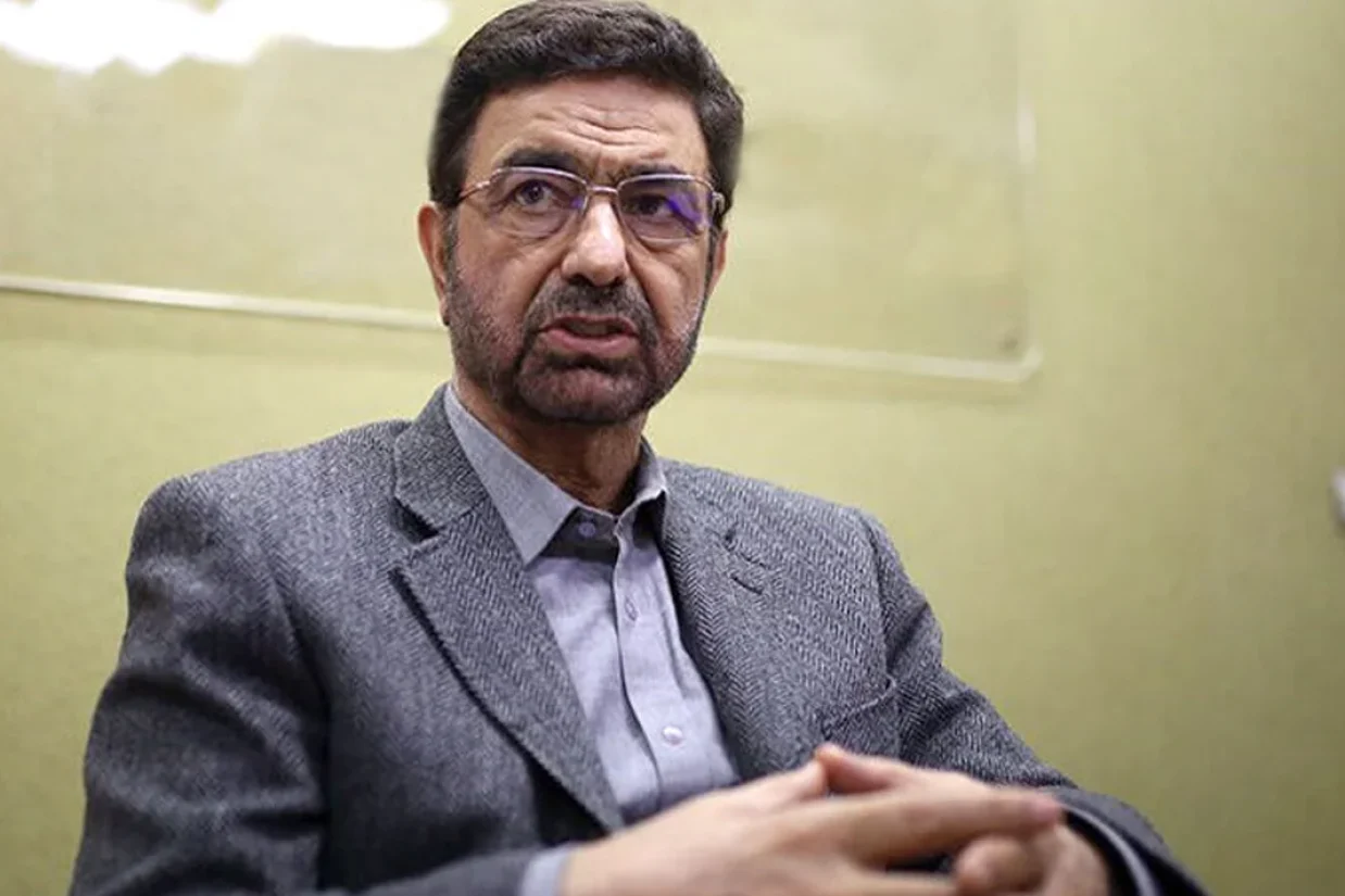 فداحسین مالکی، عضو کمیسیون امنیت ملی مجلس شورای اسلامی از برنامه ستاد نیروهای مسلح برای خرید سامانه‌های پدافندی از چین و روسیه خبر داد.