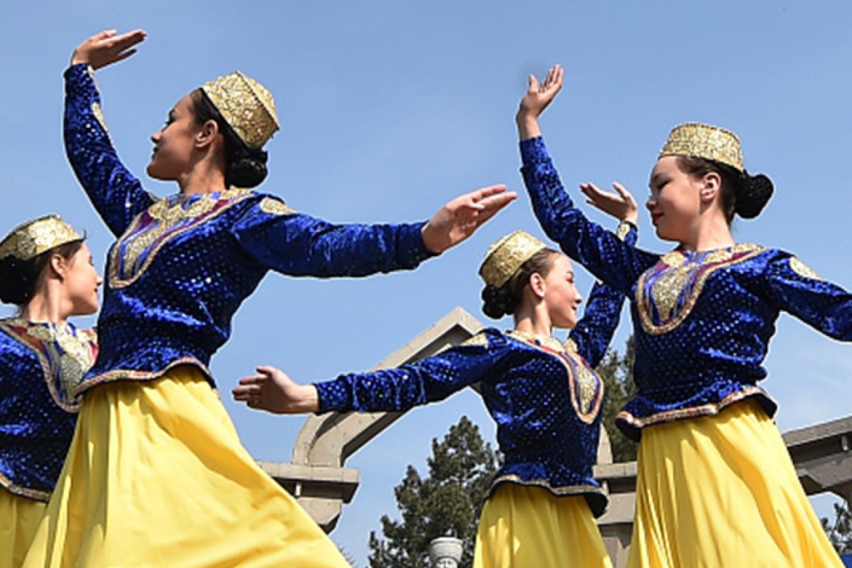 بسیاری از کشورهای آسیای میانه، بعد از فروپاشی اتحاد جماهیر شوروی سابق، توانستند نوروز را به عنوان قدیمی‌ترین جشن تمدنی خود احیا کنند.