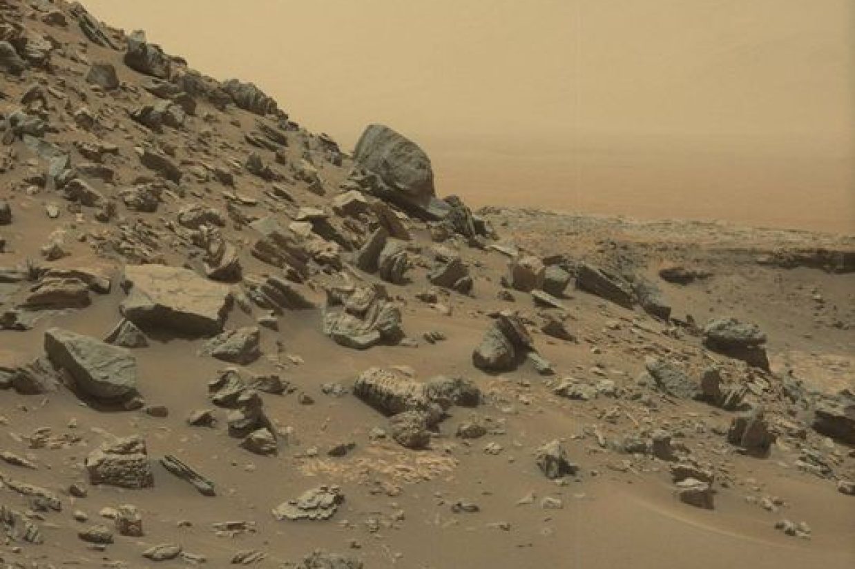 (NASA/JPL-Caltech/MSSS)