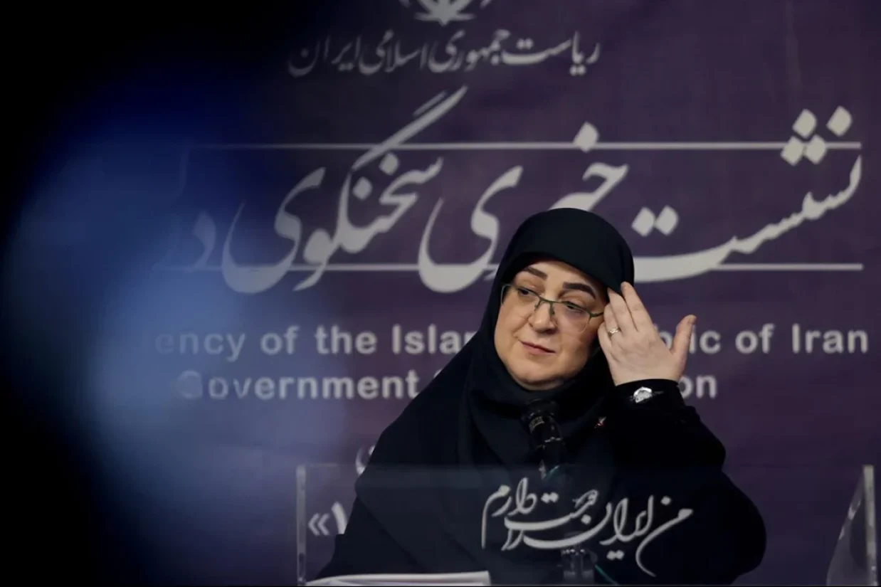 فاطمه مهاجرانی، سخنگوی دولت پزشکیان، گفت در صورت ضرورت برای مدیریت مصرف آب، تعطیلی‌ نهادهای دولتی و عمومی در روزهای آینده می‌تواند ادامه یابد.