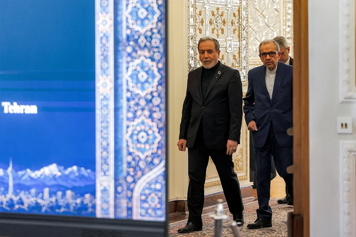 خبرگزاری رویترز گزارش داده است که میانجی‌گران قطری با هماهنگی ایالات متحده و در چارچوب تلاش‌ها برای کاهش تنش‌های منطقه‌ای، روز یک‌شنبه ۲۵ اکتبر (۳ آبان) در تهران حضور دارند.