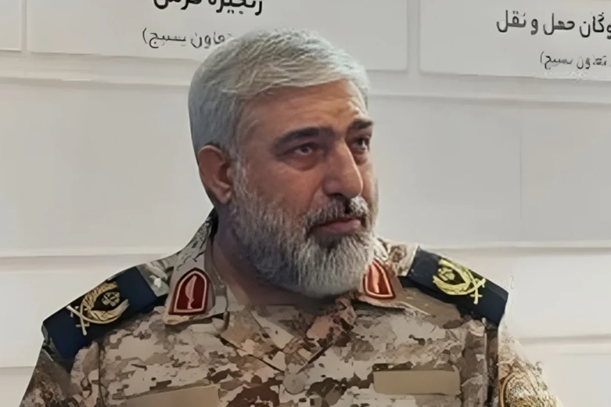 برخی منابع خبری از کشته شدن اسدالله بادفر، رئیس بسیج ستاد نیروهای مسلح جمهوری اسلامی در حملات هوایی ائتلاف اسرائیل و آمریکا خبر داده‌اند.