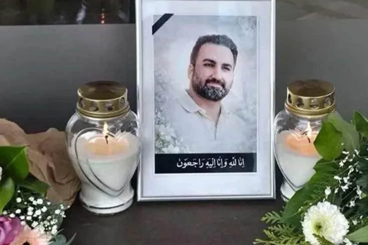 مرتضی صادقی ۴۱ ساله، صاحب رستوران غذاهای ایرانی «سپیده» در هامبورگ، در جریان درگیری با یک مرد ناشناس هدف حمله با چاقو قرار گرفت و چند ساعت بعد در بیمارستان جان باخت.
