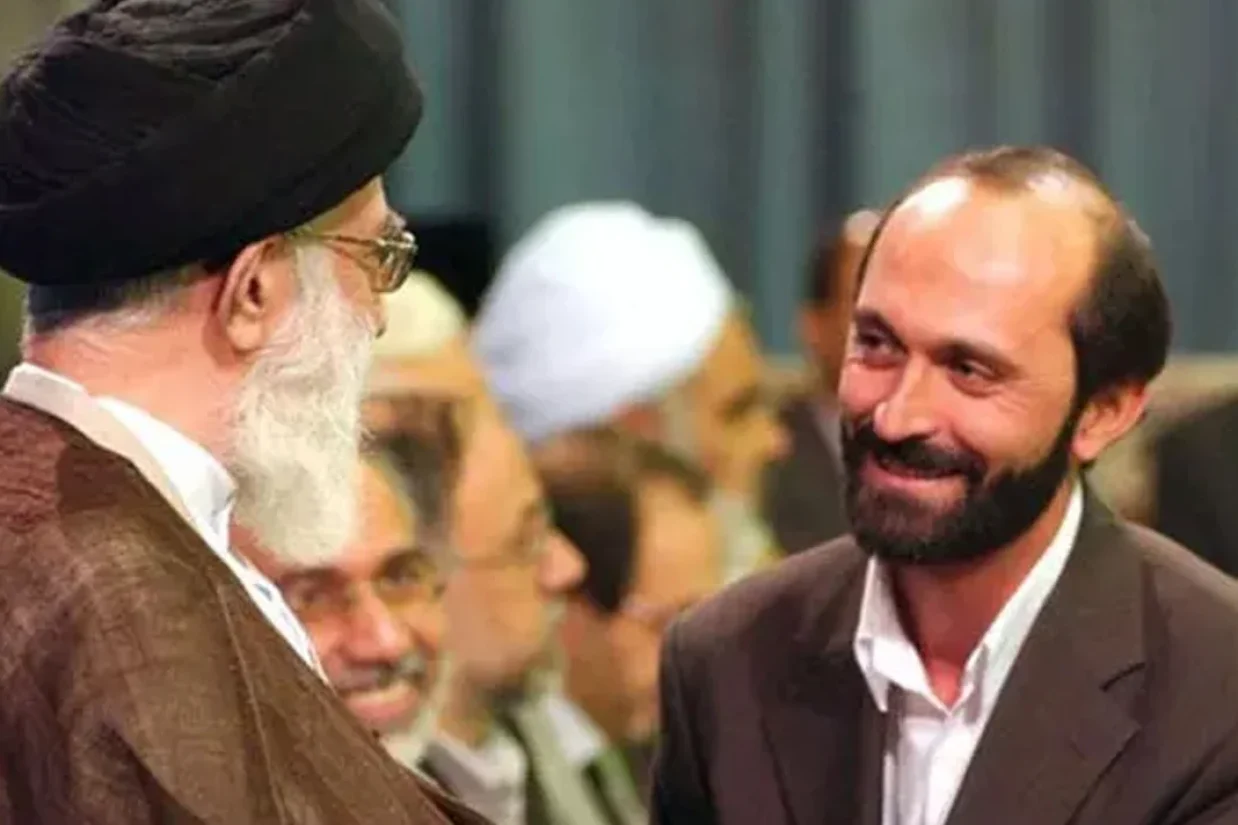 به گزارش رسانه‌های داخلی، سعید طوسی قاری قرآن نزدیک به بیت رهبر جمهوری اسلامی و متهم به کودک آزاری، در شهر مشهد ترور شده است.