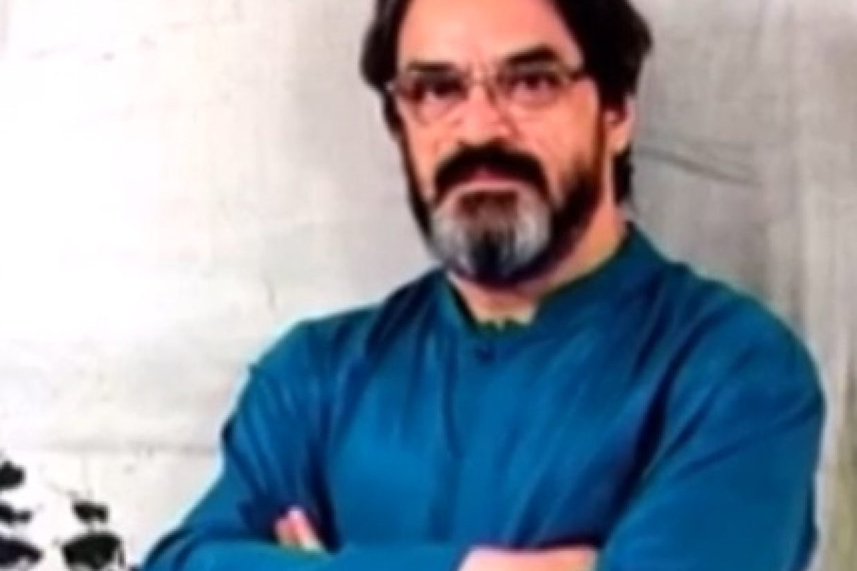 آدم‌‌‌‏ربایی که ۱۰ سال طعمه‌‌‌‏ی خود را فریب داد. (اسکرین‌‌‌‌‌‌‌‌‌‌‌‌‌‌‌‌‌‌‌‌‌‌‌‌‌‌‏شات/یوتیوب)