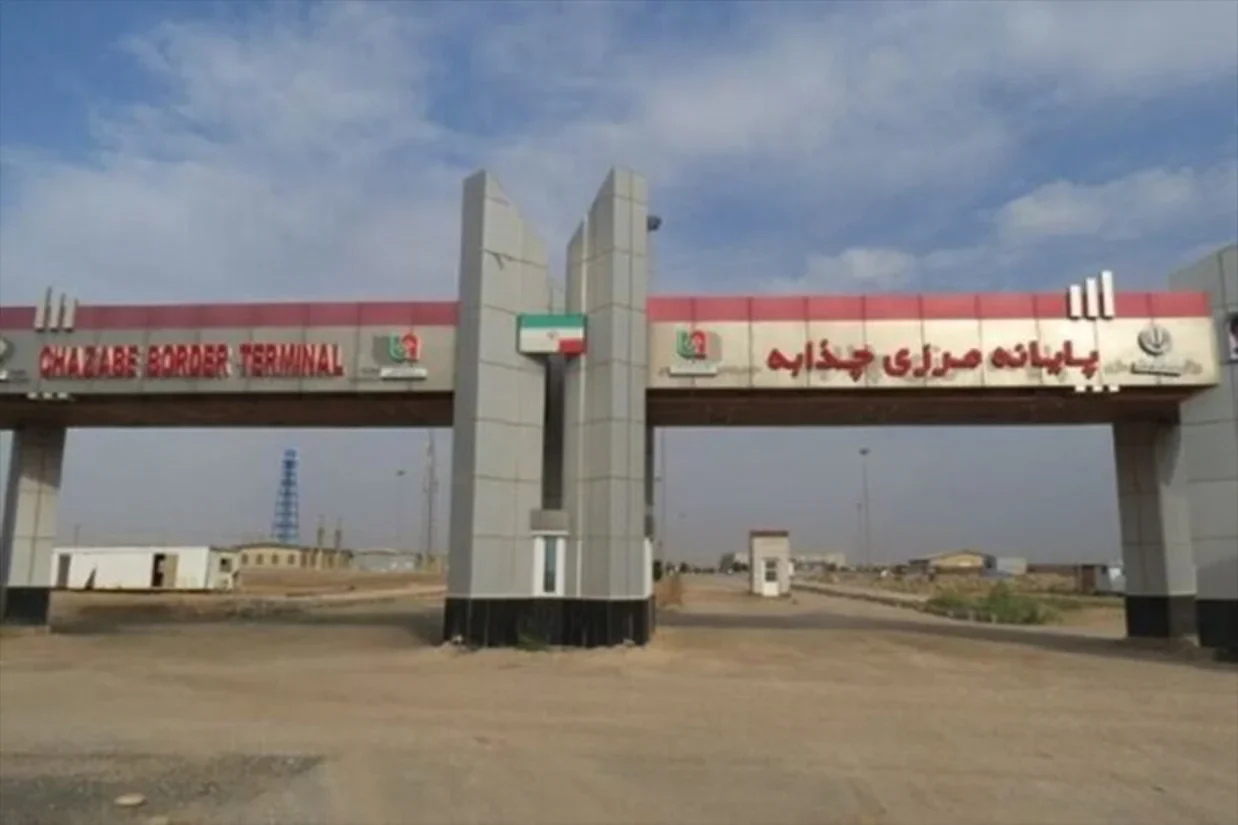 دبیرکل اتاق بازرگانی مشترک ایران و عراق گفت مرز چذابه همچنان برای عبور کالاهای تجاری بسته است و طرف عراقی اجازه ورود کالا از این مرز را نمی‌دهد.