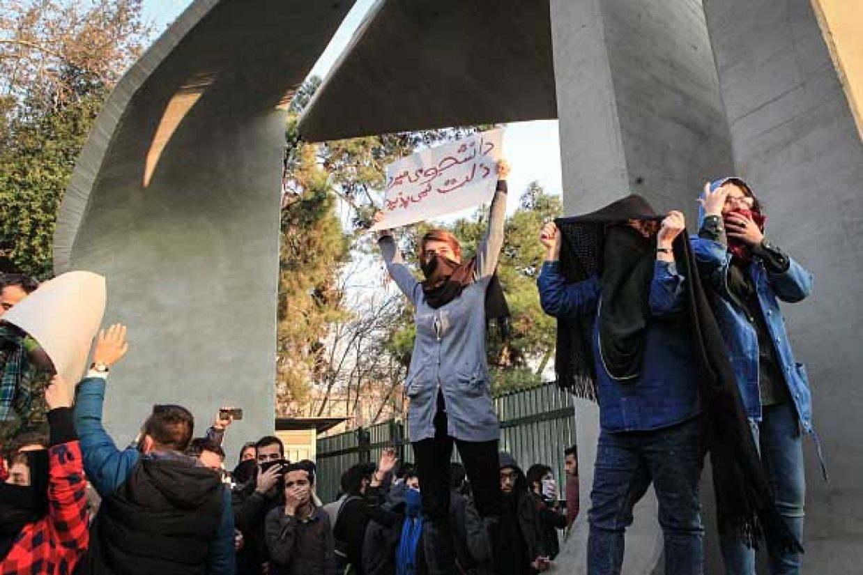 حجاب اجباری