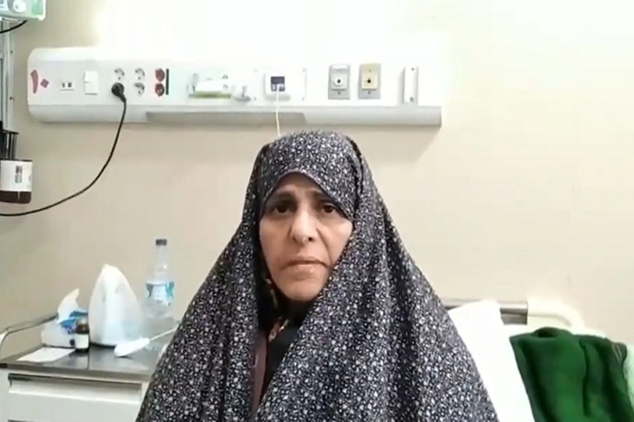 اصغر سپهری گفته است که خواهرش، مسئولان زندان وکیل آباد تلاش می‌کنند تا فاطمه سپهری و دیگر زندانیان سیاسی را بیش از گذشته کنترل و منزوی کنند.