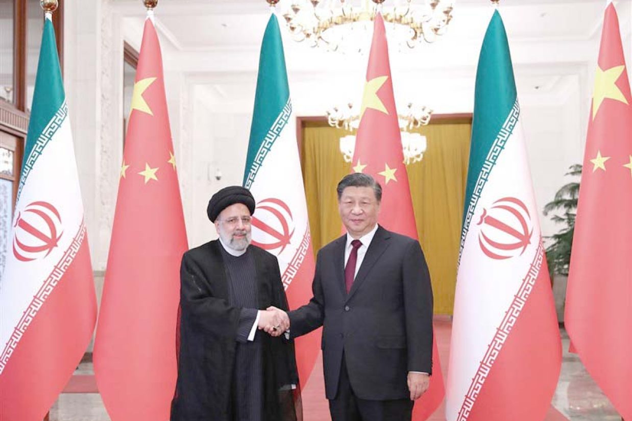 شی جین پینگ Xi Jinping (رئیس جمهور چین) و سید ابراهیم رئیسی Ebrahim Raisi (رئیس‌جمهور ایران)
