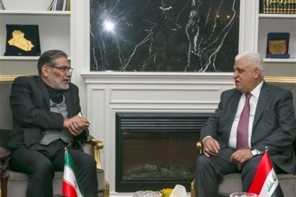 علی شمخانی در گفتگو با مقامات عالی بغداد جهت تعیین سازوکار دریافت پول‌های بلوکه شده ایران در عراق