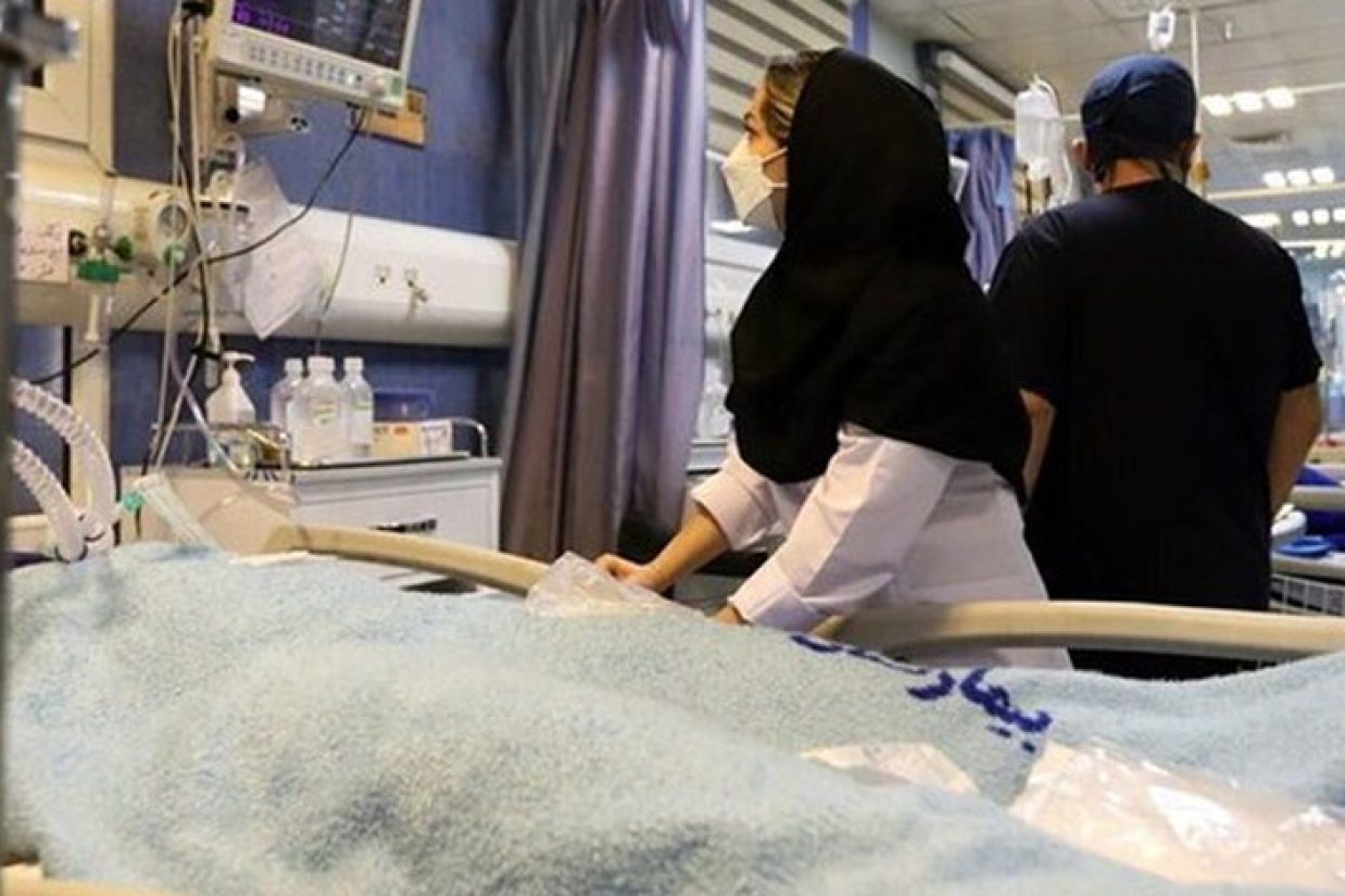 معاون وزیر بهداشت اعلام کرد که آمار واقعی مسمومیت‌های ناشی از مصرف الکل، چندین برابر مواردی است که به مراکز اورژانس مراجعه می‌کنند.
